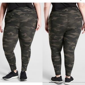 NEW Athleta Ultimate Stash Pocket Camo 7/8 Tight - Olive Green Plus Size 3X